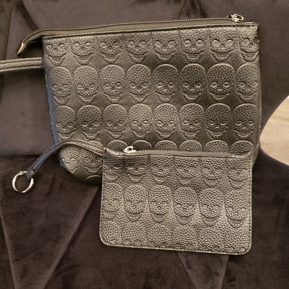SHEIN Bundle Elegant Skull Black Embossed Mini Bags
